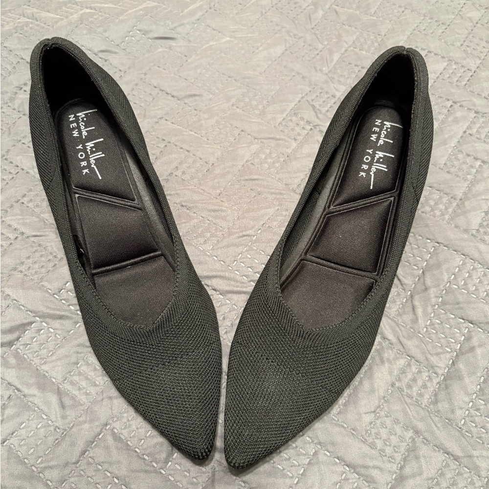 Nicole Miller Black Pointed Heels